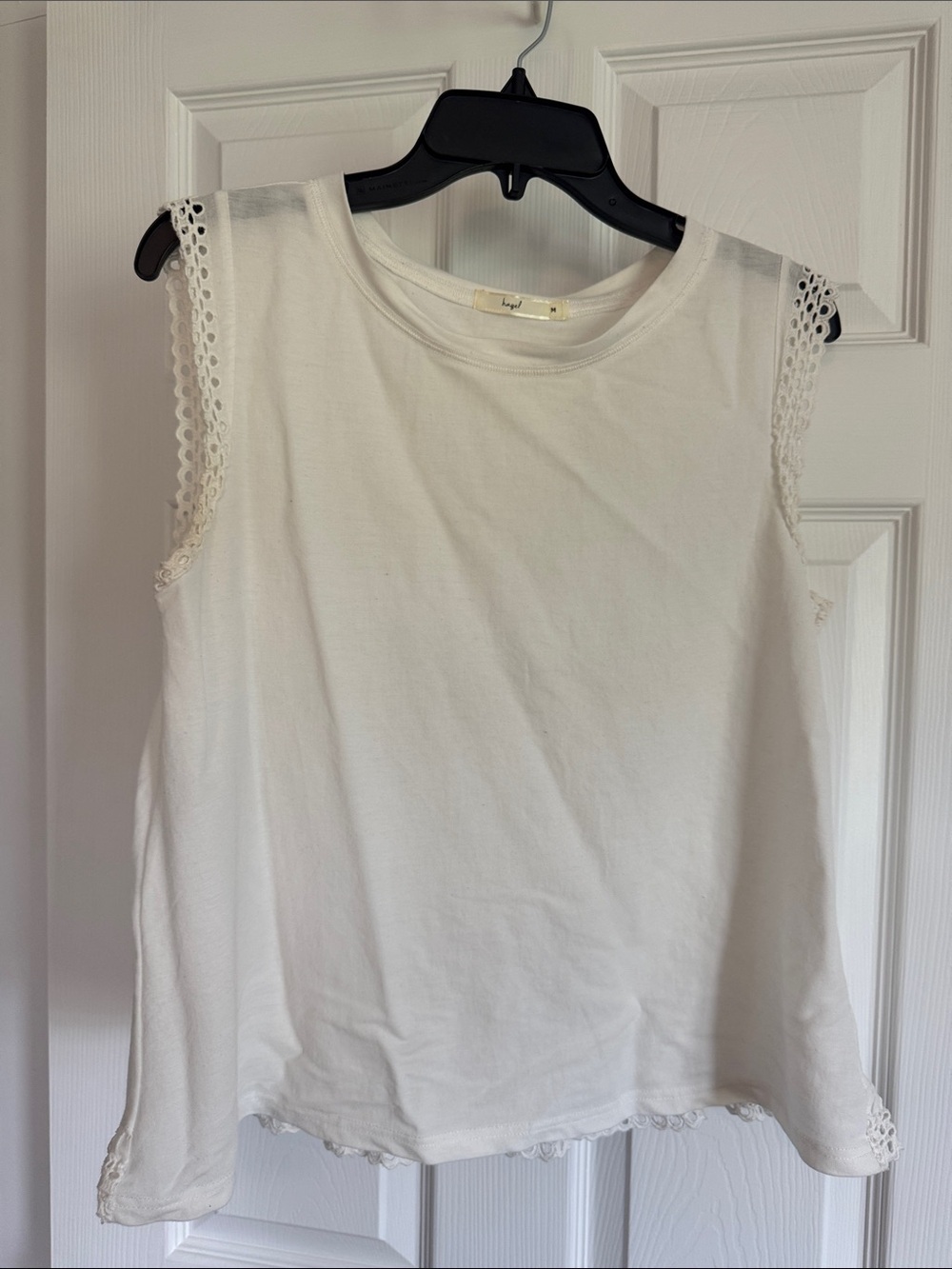 Hazel Sleeveless Lace-Trim White Women's Top